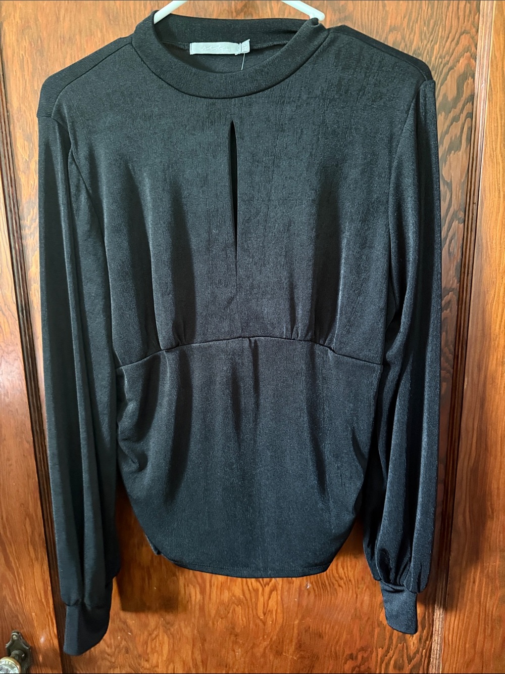 Black Long-Sleeve Keyhole Top by